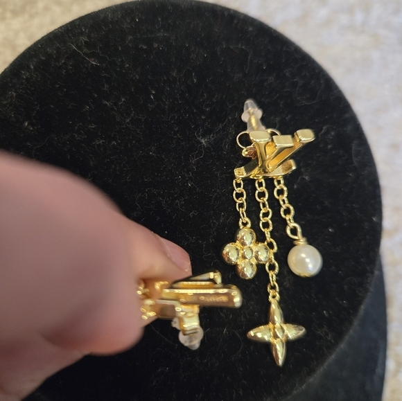 Louis Vuitton Gold Dangle Earrings - Picture 6 of 13